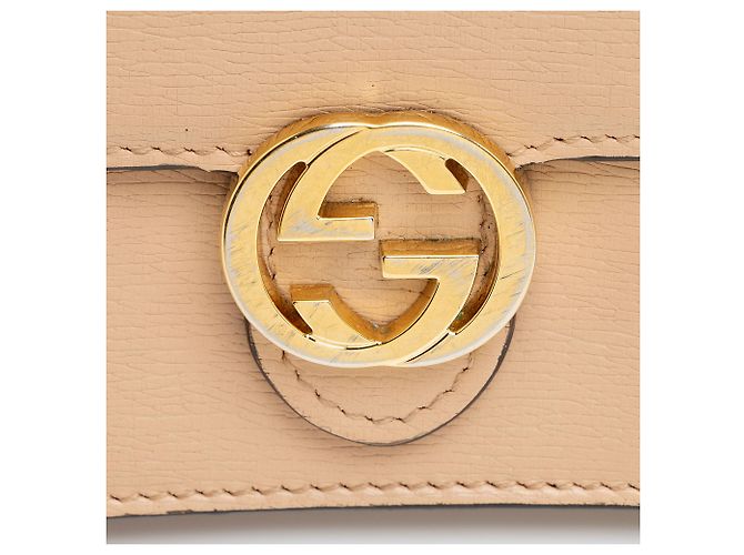 Cartera de cadena Interlocking G en piel de ternera granulada Gucci Castaño Beige - vista 9
