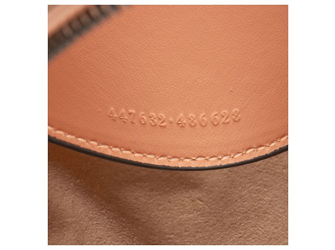Borsa a spalla piccola Gucci Matelassé in pelle GG Marmont verticale con anello - vista 6