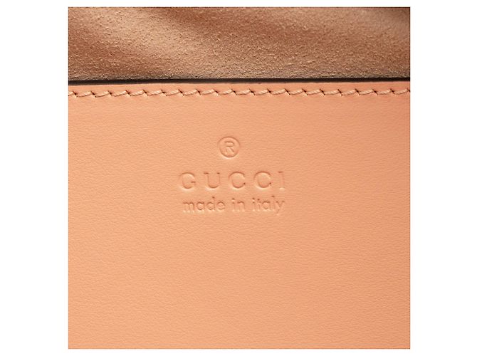 Borsa a spalla piccola Gucci Matelassé in pelle GG Marmont verticale con anello - vista 8