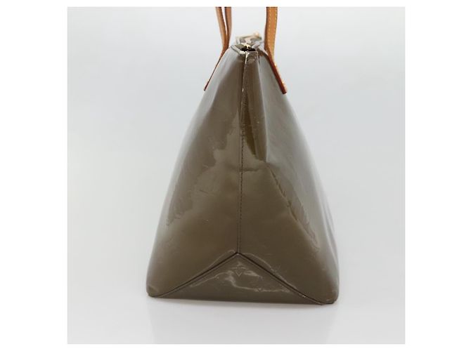 LOUIS VUITTON Bolsa Bellevue GM Monogram Vernis Vela bronce M93674 LV Auth 129894 - vista 4