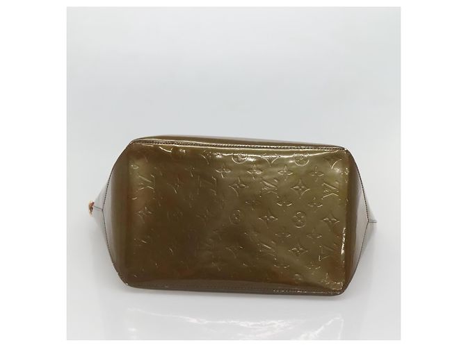 LOUIS VUITTON Bolsa Bellevue GM Monogram Vernis Vela bronce M93674 LV Auth 129894 - vista 5