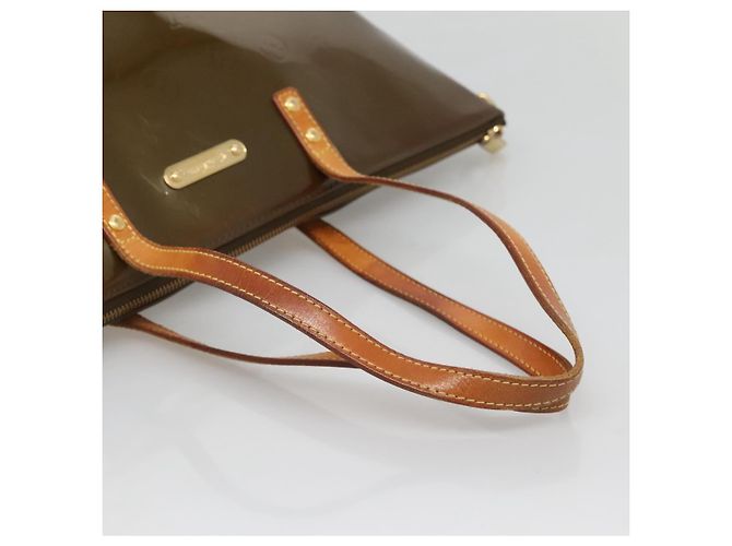 LOUIS VUITTON Bolsa Bellevue GM Monogram Vernis Vela bronce M93674 LV Auth 129894 - vista 7