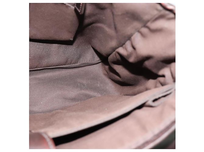 Borsa a Spalla GUCCI in Pelle Marrone Oro 223665 Auth bs27067 D'oro - vista 18