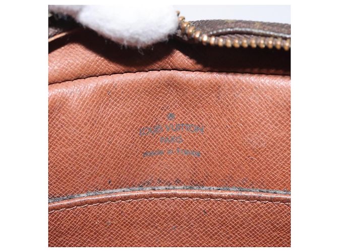 LOUIS VUITTON Monogram Compiegne 23 Clutch Bag M51847 LV Auth 129306 - view 17