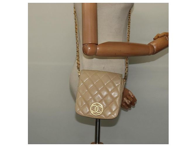 CHANEL Borsa a Spalla Matelassé con Catena in Pelle di Agnello Beige Oro CC Auth BA3639 D'oro - vista 24