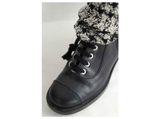 Chanel Botas de cuero Negro - vista 4