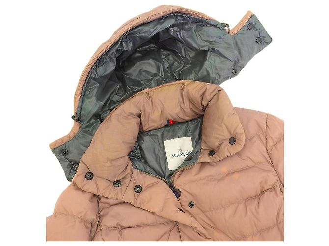 Chaqueta de Plumas Moncler Rosa Beige de Nylon - vista 3