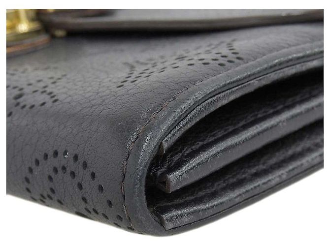 Portefeuille long Mahina Iris Louis Vuitton noir - vue 3
