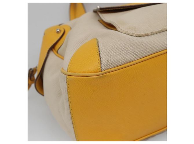 Bolso de mano Gancini de lona amarilla y plata de Salvatore Ferragamo Auth 128676 Amarillo - vista 11