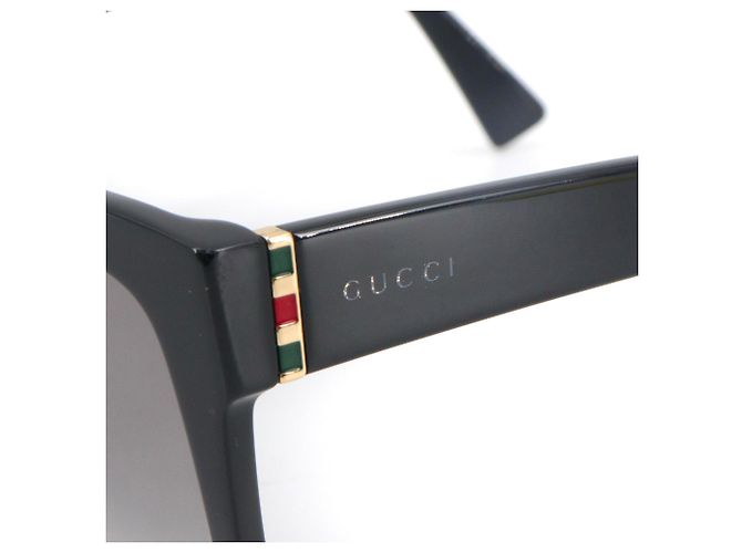 GUCCI - Occhiali da sole Gucci in plastica nera Nero - vista 4