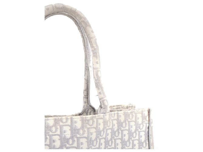 DIOR - Große Dior Book Tote Tasche aus grauem Dior Oblique Canvas - Ansicht 7