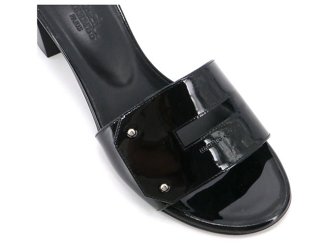 HERMÈS - Visualizza le sandali con tacco Hermès in pelle verniciata nera (T37) Nero - vista 5