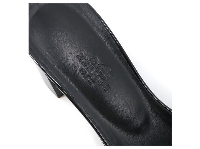 HERMÈS - Visualizza le sandali con tacco Hermès in pelle verniciata nera (T37) Nero - vista 7