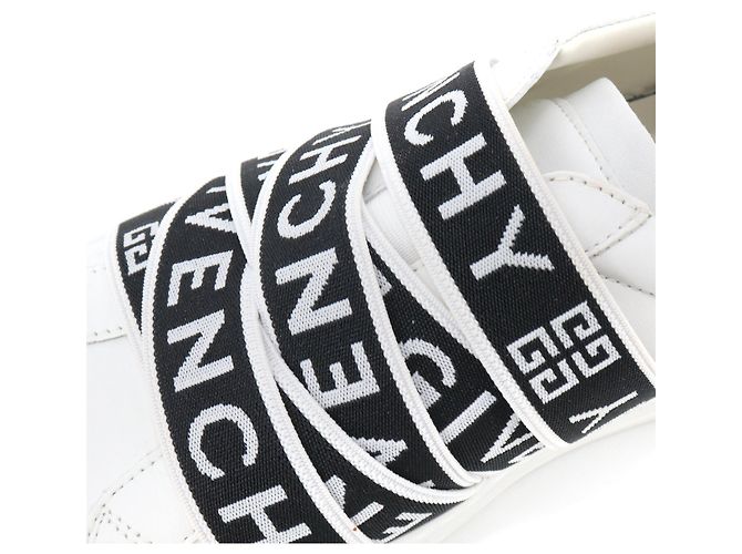 GIVENCHY - Sneakers Givenchy in pelle bianca (T38) Bianco - vista 4