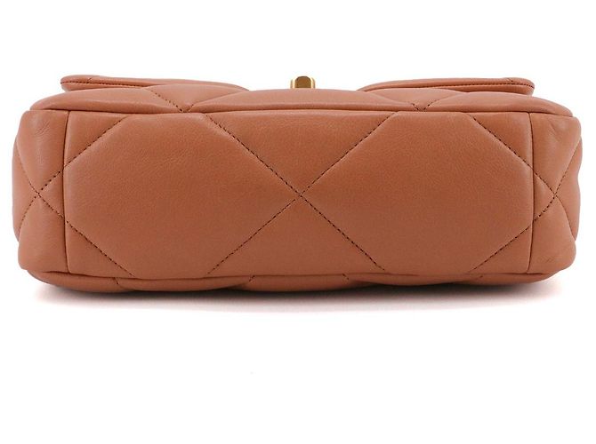 CHANEL - Borsa a spalla Chanel 19 in pelle marrone - vista 4