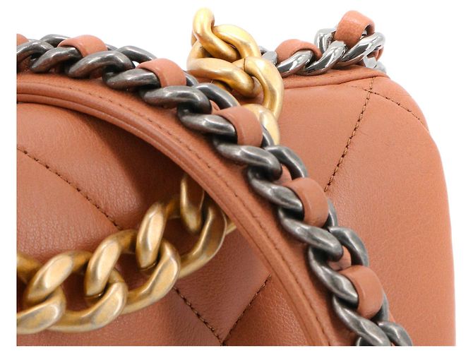 CHANEL - Borsa a spalla Chanel 19 in pelle marrone - vista 7