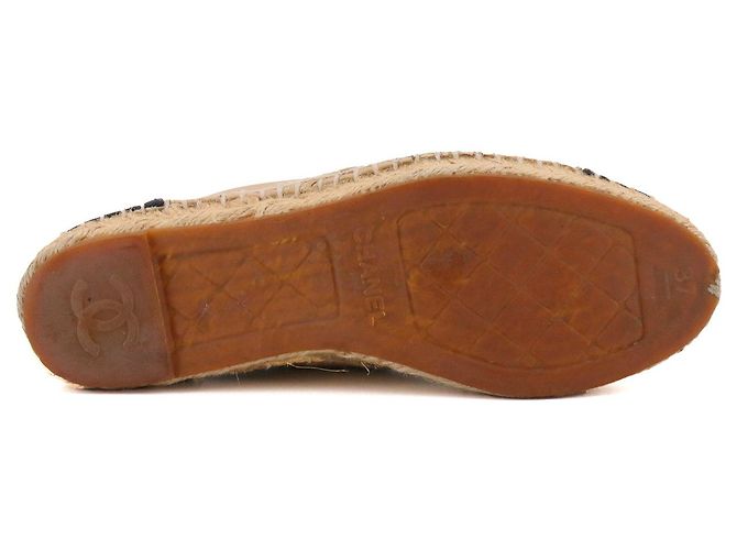 CHANEL - Espadrillas con lacci Chanel in pelle beige e tela nera (T37) - vista 3