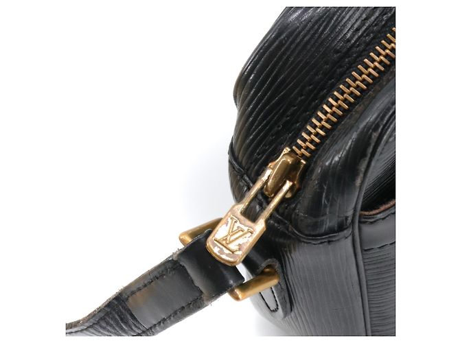 LOUIS VUITTON - Borsa a spalla Trocadéro Louis Vuitton in pelle Epi nera Nero - vista 8
