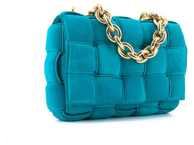 BOTTEGA VENETA - Borsa a spalla Chain Cassette in suede blu turchese - vista 2