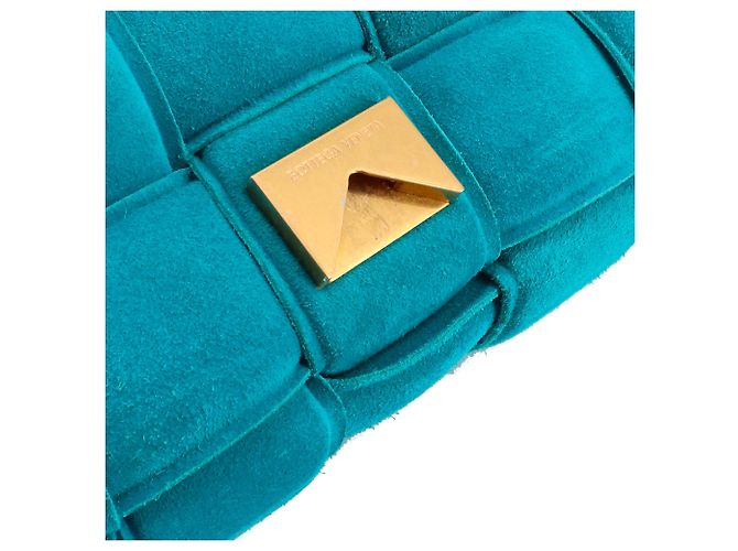 BOTTEGA VENETA - Borsa a spalla Chain Cassette in suede blu turchese - vista 7