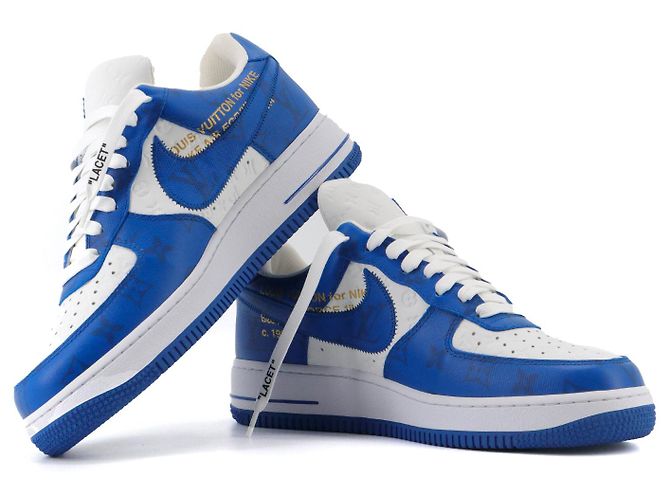 LOUIS VUITTON - Sneakers Air Force One Louis Vuitton x Nike in pelle bianca e blu (T41) - vista 4