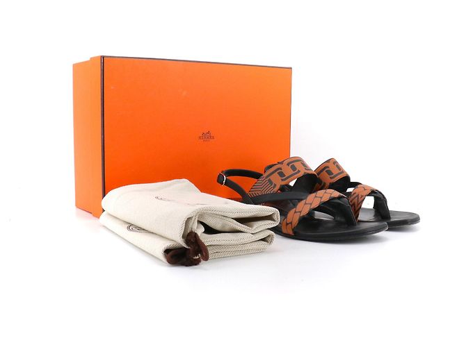 HERMÈS - Sandali Hermès Adélaïde in pelle nera e marrone (taglia 37) - vista 8