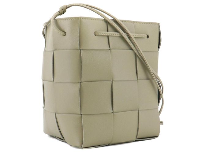 BOTTEGA VENETA - Borsa a spalla Bucket Cassette in pelle verde mare - vista 2