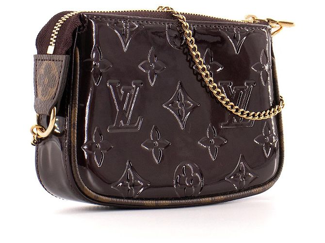 LOUIS VUITTON - Pochette Accesorio Mini Louis Vuitton en cuero charol burdeos - vista 2