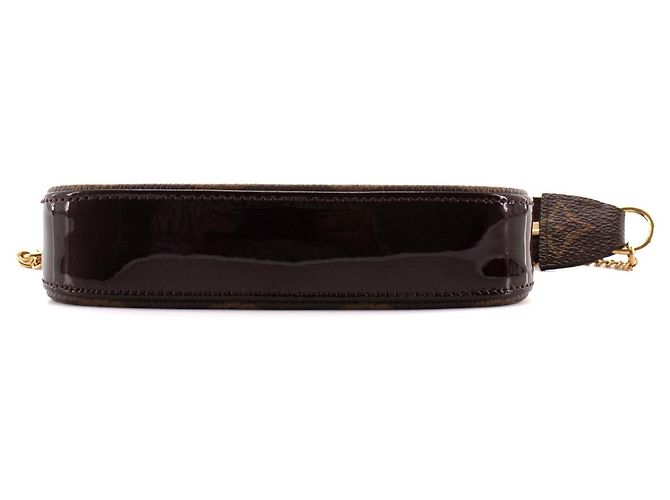 LOUIS VUITTON - Pochette Accesorio Mini Louis Vuitton en cuero charol burdeos - vista 4
