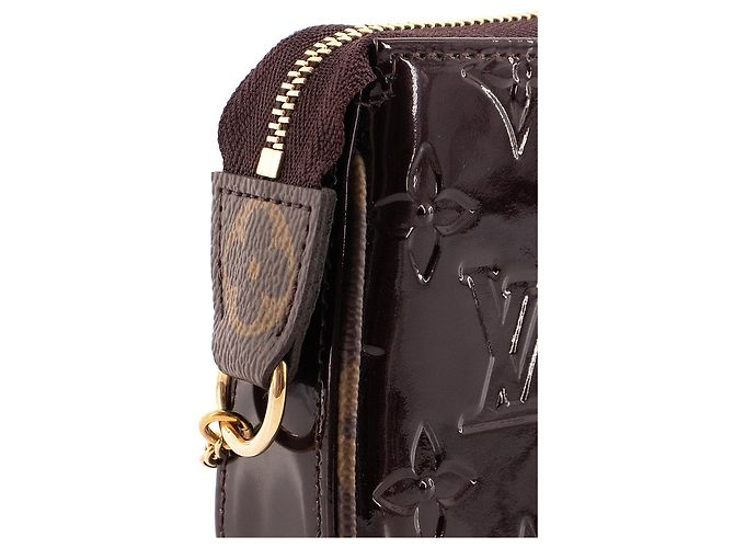 LOUIS VUITTON - Pochette Accesorio Mini Louis Vuitton en cuero charol burdeos - vista 5