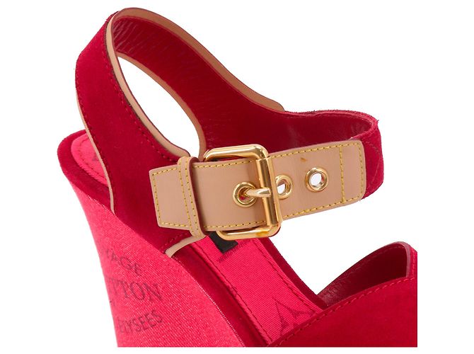LOUIS VUITTON - Sandali con zeppa Louis Vuitton in denim rosso e suede (taglia 37,5) - vista 4