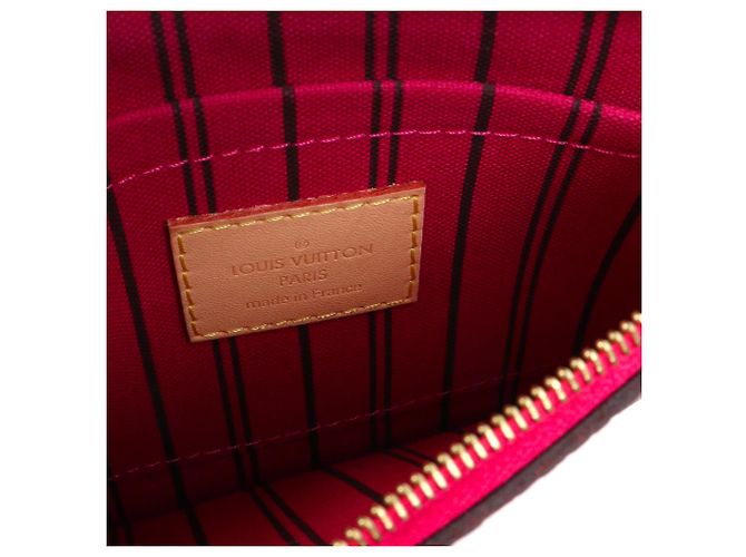 LOUIS VUITTON - Pochette Neverfull Louis Vuitton in tela monogrammata - vista 6