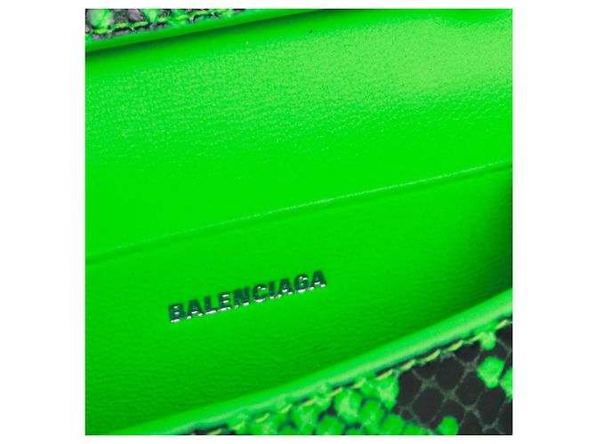 BALENCIAGA - Hourglass Mini Schultertasche aus grünem Leder mit Python-Muster - Ansicht 8