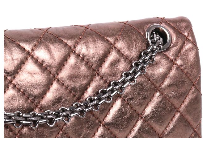 CHANEL - Borsa a spalla piccola Cargo 2.55 in pelle bronzo rugosa - vista 10