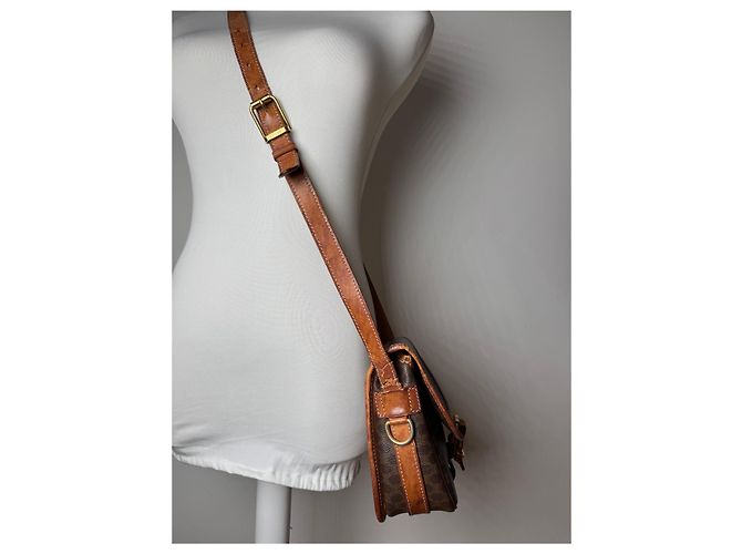 Triomphe Céline Vintage Celine Monogramm Leder Umhängetasche braun - Ansicht 14