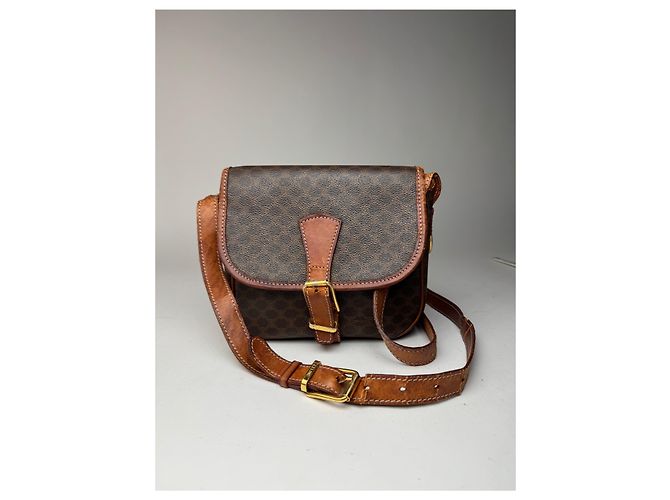 Triomphe Céline Vintage Celine Monogramm Leder Umhängetasche braun - Ansicht 15