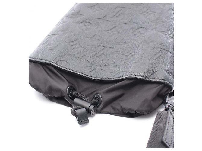 Noe Borsa a Spalla Noé di Louis Vuitton Nero - vista 5