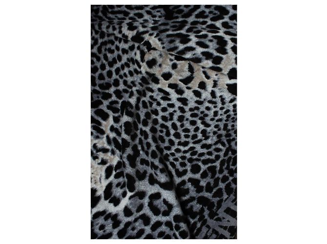 Leoparden-Badetuch in Graphit von Saint Laurent Schwarz Grau - Ansicht 2