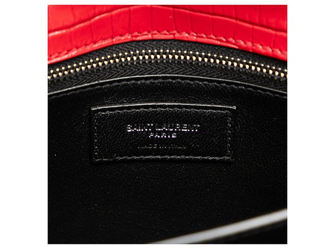 Bolso Monogram Cassandra de cuero rojo con estampado de cocodrilo de Saint Laurent Roja - vista 5