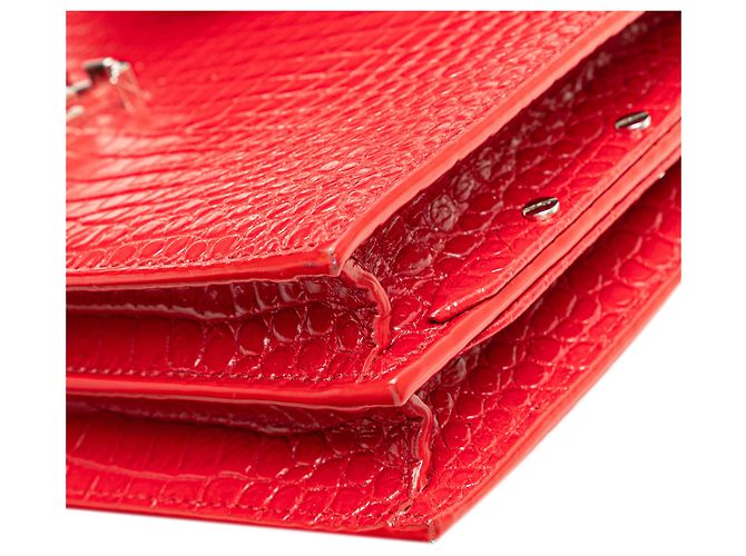 Bolso Monogram Cassandra de cuero rojo con estampado de cocodrilo de Saint Laurent Roja - vista 9