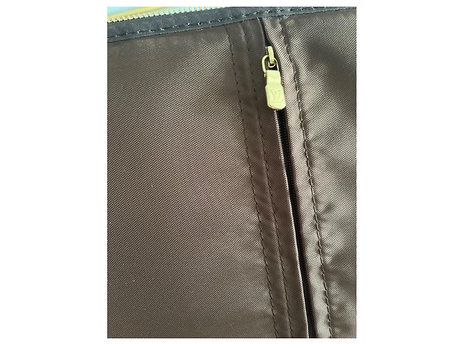 Louis Vuitton Grande valigia monogramma Pesca Marrone scuro - vista 13