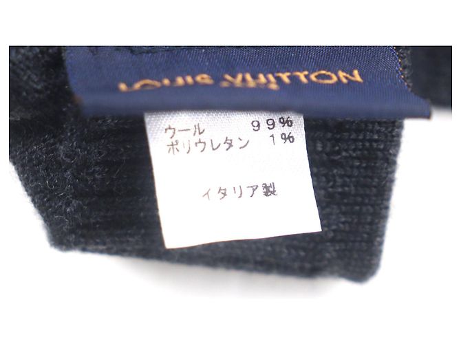 Louis Vuitton Damier Graphite Wool Gloves Grey - view 8
