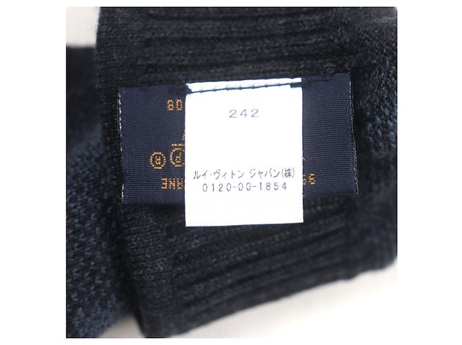 Louis Vuitton Damier Graphite Wool Gloves Grey - view 9