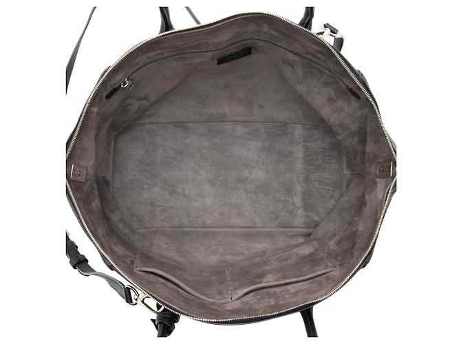 Borsa Soft Lockit MM in Taurillon Louis Vuitton Nero - vista 7
