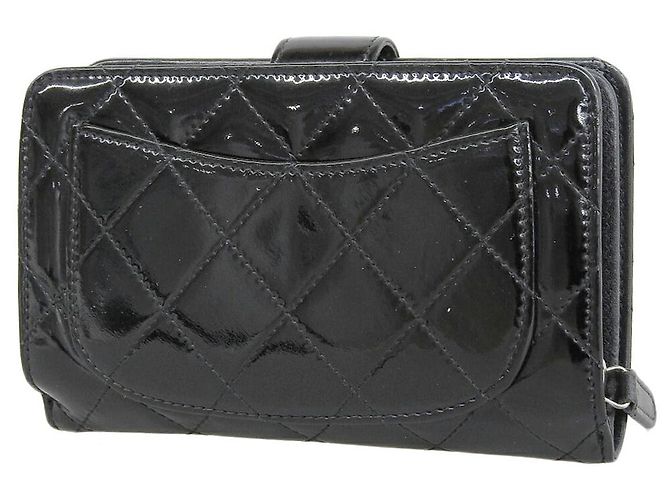 Schwarze Emaille Brieftasche Chanel A48667 - Ansicht 2