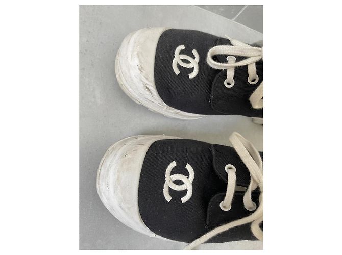 Chanel Sneaker Schwarz Weiß Stoff Größe 37 - Ansicht 2