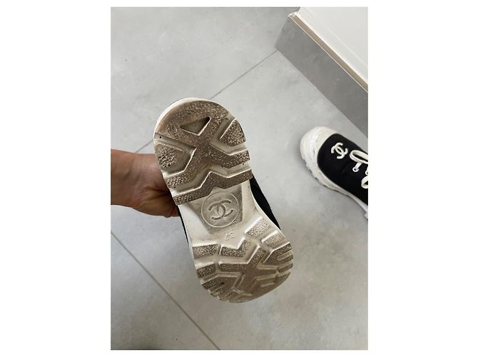 Chanel Sneaker Schwarz Weiß Stoff Größe 37 - Ansicht 7