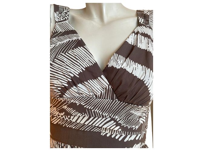 ✨ BCBG Max Azria Petites Kleid mit grafischem Muster Größe 36 ✨ Creme Dunkelbraun - Ansicht 2