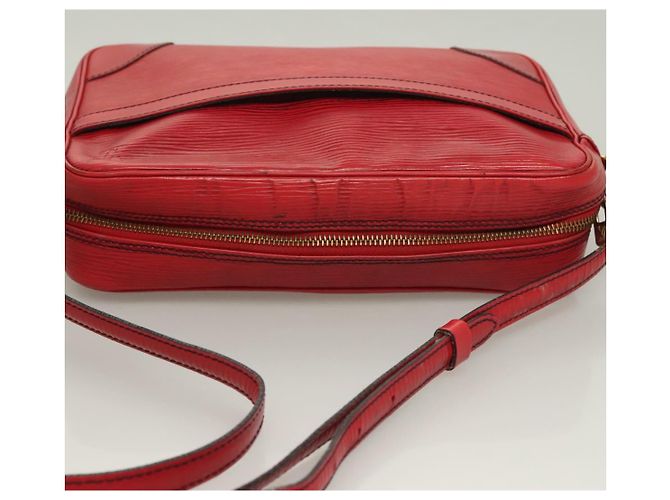 LOUIS VUITTON Bolso de Hombro Epi Trocadero 27 Rojo M52317 LV Auth 129830 Roja - vista 6