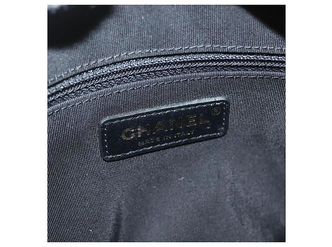 CHANEL Borsa a Spalla Matelassé in Camoscio Avorio Oro CC Auth 128451 D'oro Crudo - vista 18